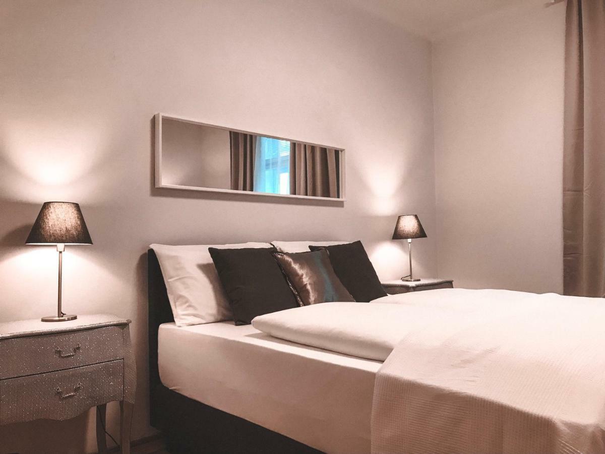 Luxury Apartments Only For Business Travel Salzburg Eksteriør bilde